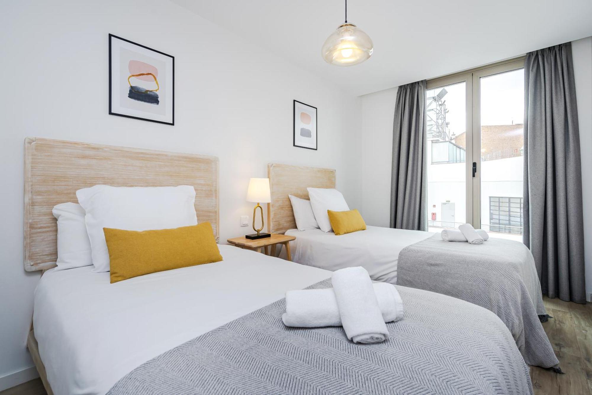 Feelathome Goya Apartments มาดริด ภายนอก รูปภาพ