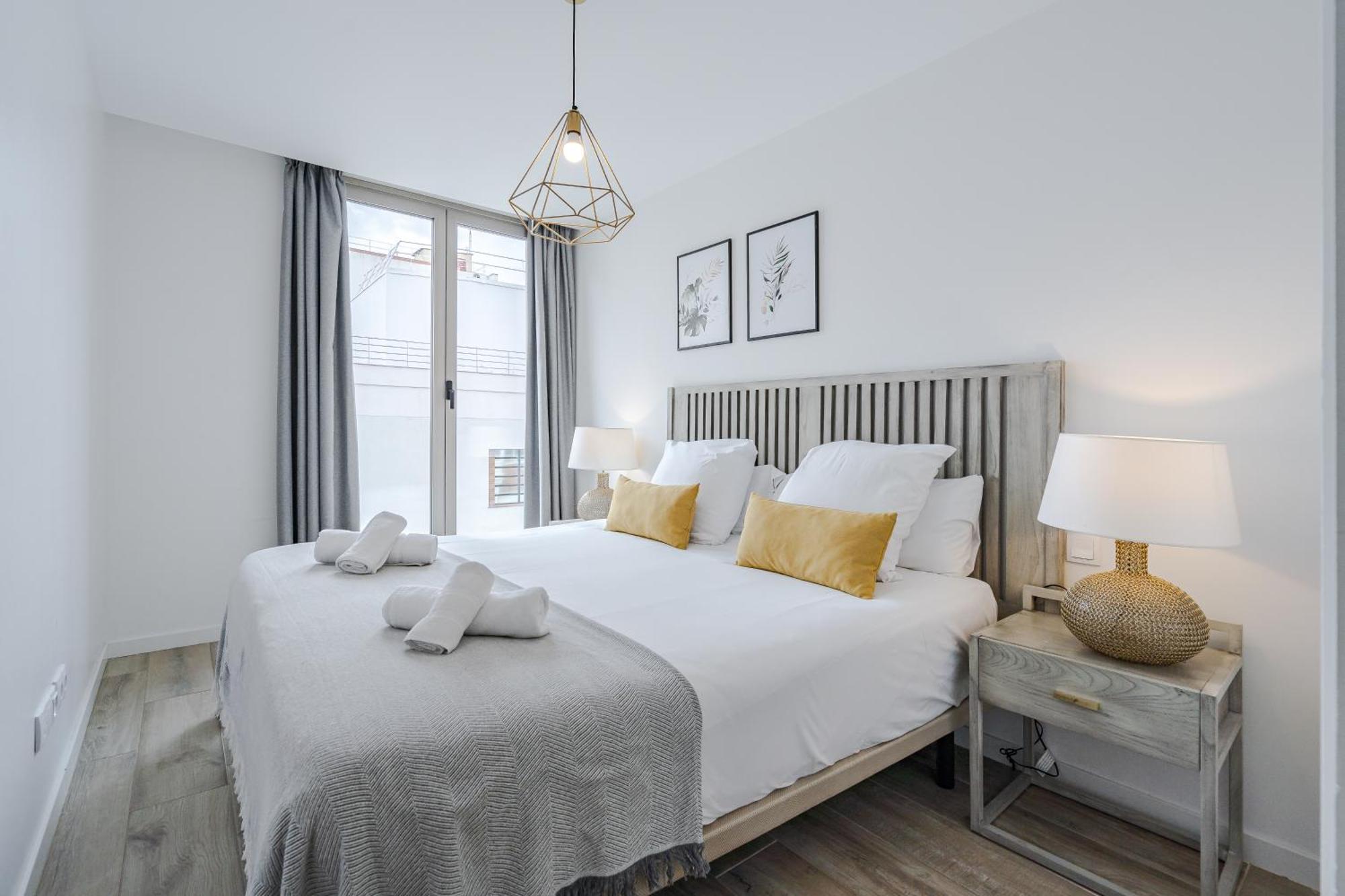 Feelathome Goya Apartments มาดริด ภายนอก รูปภาพ